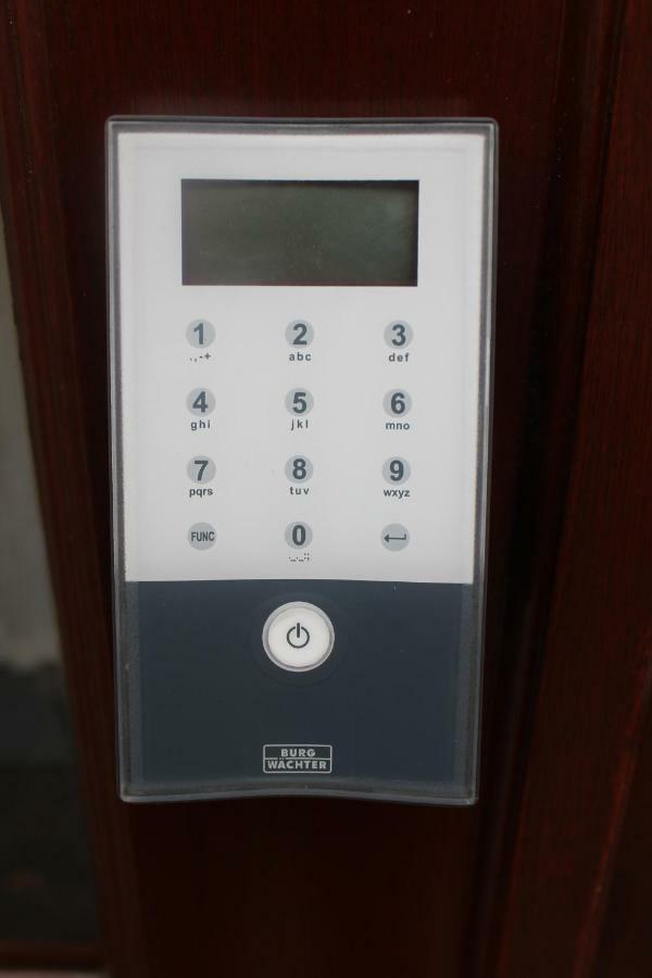 Apartment Flieder Zentral เบรเมน ภายนอก รูปภาพ